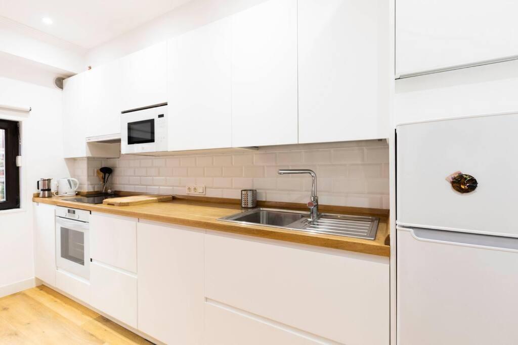 Sorgin-Etxe. Basquenjoy Apartman Hondarribia Kültér fotó