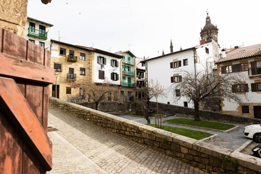 Sorgin-Etxe. Basquenjoy Apartman Hondarribia Kültér fotó